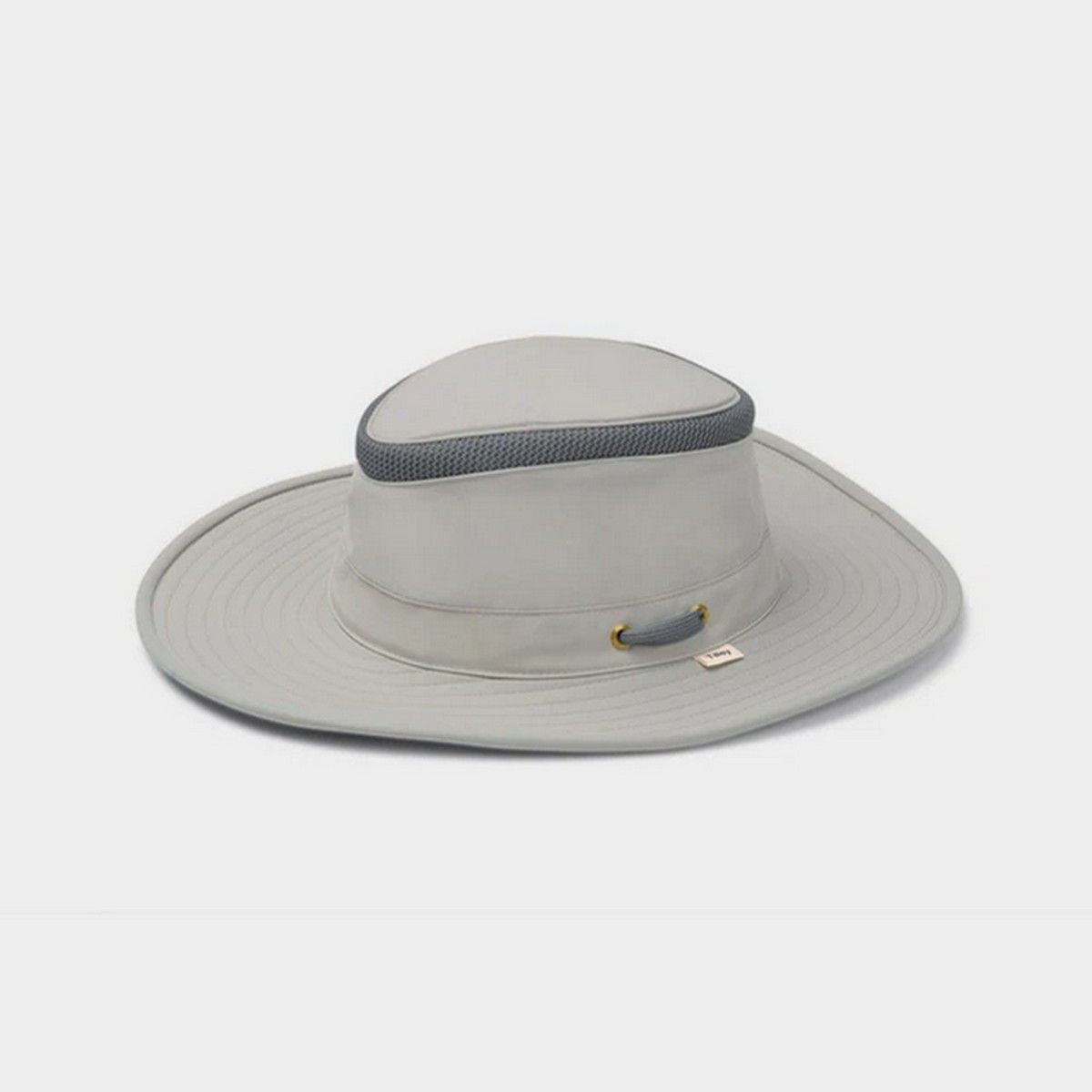 White tilley hat on sale
