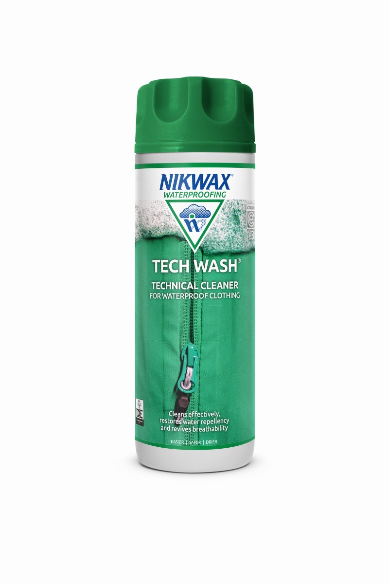 B&Q -  Tech Wash 300Ml Revitalize Your Waterproof Gear - Image 2