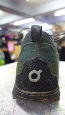 On Running Cloudventure Trail Running Shoes